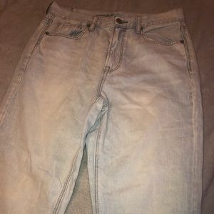 American Eagle size 8 jeans